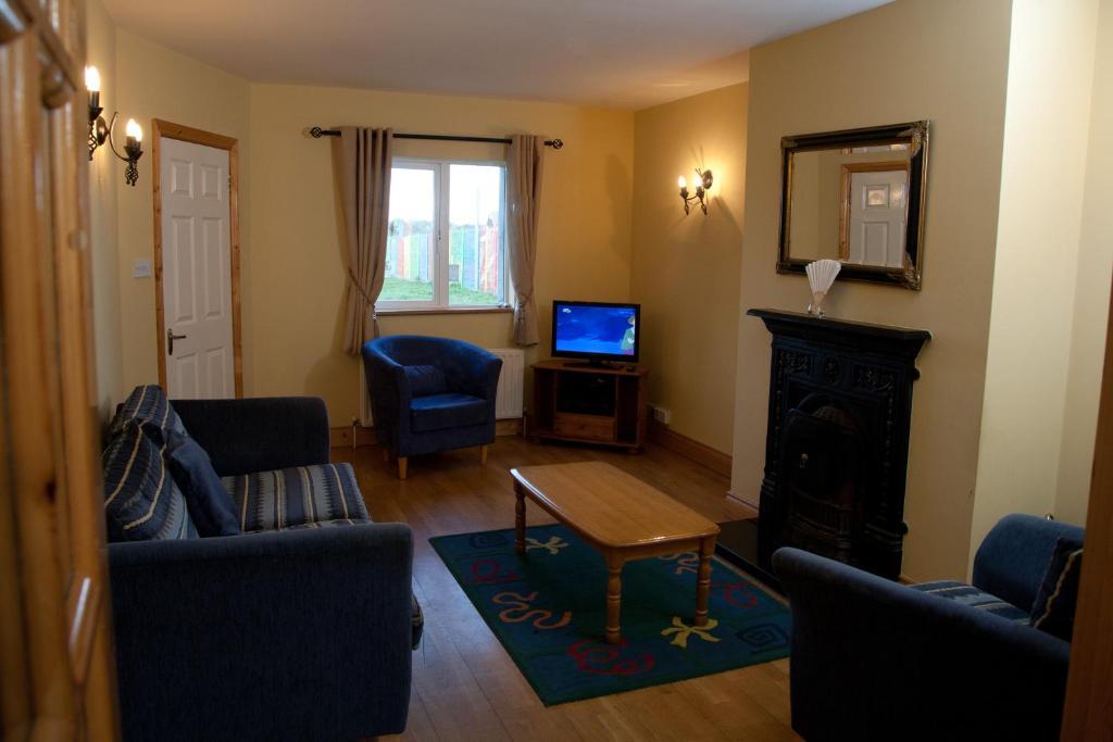 Ceol Na Mara Holiday Homes - Cois Tra & Cor Na Dtonn Enniscrone Room photo